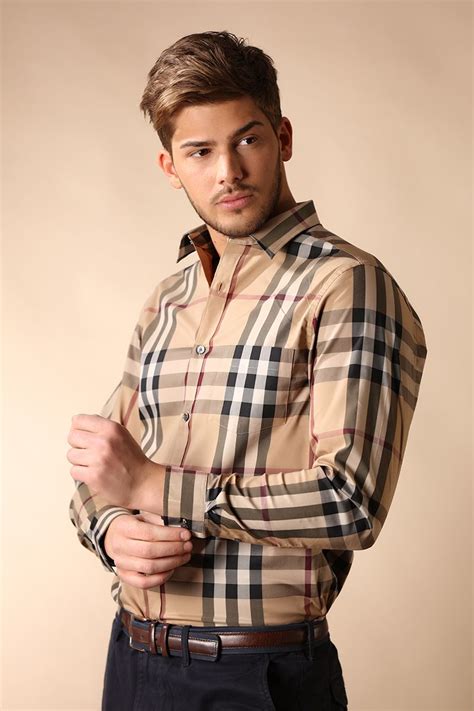 conjunto hombre burberry|burberry shirts for men.